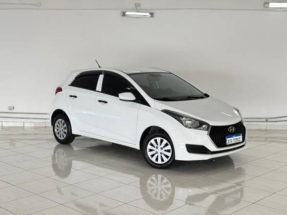 HYUNDAI HB20 1.0 UNIQUE 12V FLEX 4P MANUAL